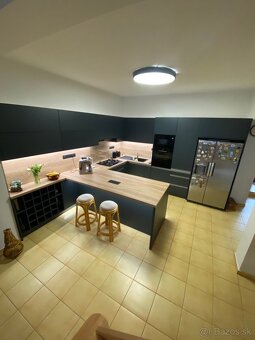 5-izbový posch. dom s benefitmi - širšie centrum - 4