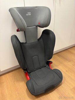 Britax Römer Kidfix - 4