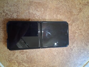 SAMSUNG GALAXY Z FLIP 5. 512GB - 4