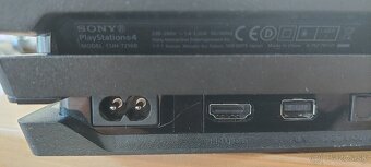 Playstation 4 Pro 1TB - 4