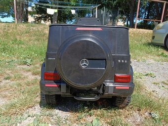 Mercedes - 4