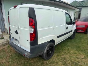 Fiat Doblo Cargo 1.3 JTD - 4
