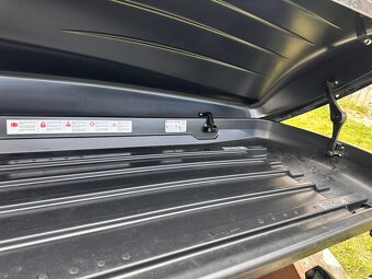 Stresny box Modula Caio 430 + Thule - 4