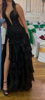 Luxusné trblietavé šaty - 4