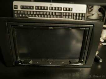 Clarion NX702E - 4