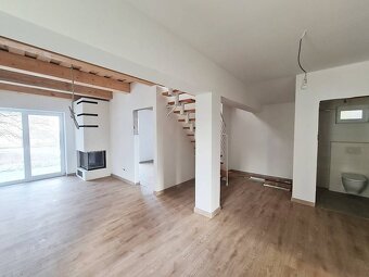 4-izb. NOVOSTAVBA Malý Biel (krb, tep. čerpadlo) - 4