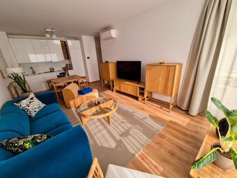 Prenájom 2-Izbového Bytu s Predzáhradkou - 4