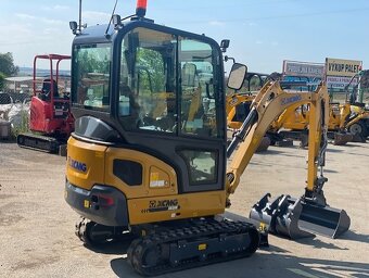 Pásový bagr XCMG XE20E - 4