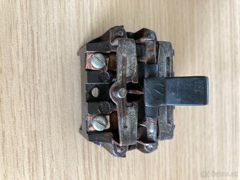 Retro smaltovaný vypínač - 4