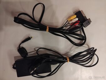 Sony PlayStation 2 (PS2) Slim + 2 ovládače + 5 hier - 4