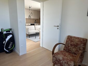Na predaj dizajnový 3i byt, Ružinov - 4