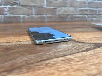 Samsung Galaxy S21 FE 128gb na diely - 4