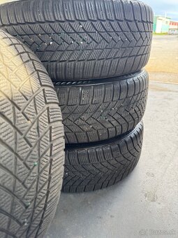 225/40 R18 KIA - 4