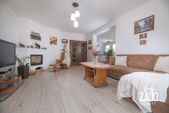 RD s pozemkom 2 533 m² a výhľadom na Vršatec   Ilava - 4