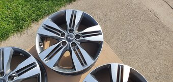 Hyundai 5x114,3 R18 tucson santafe i30 i40 ix35 ix25 - 4