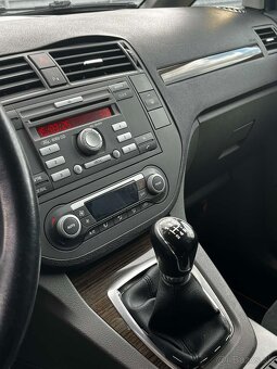 Ford C-Max 80kw Manuál Diesel - 4