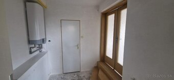 Predaj 3 izbového bytu s garážou a záhradkou - 4