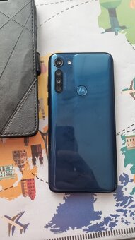 Motorola G8 Power - 4