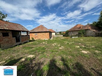 Predáme dom- Radava s krásnym veľkým pozemkom - 4