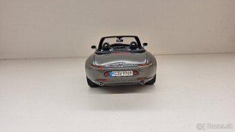 1:18 BMW Z8 - 4