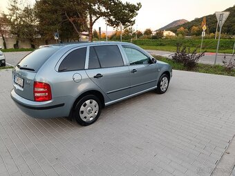 ŠKODA FABIA 1,2HTP(BENZÍN),47KW,2004, GARAŽOVANÁ - 4
