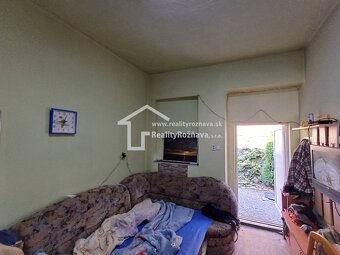 1 izbový Banícky dom na Rožňavskej Bani. - 4