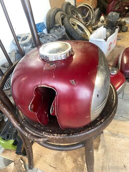 Nádrž Jawa 250/350 panelka kyvačka - 4