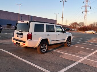 Jeep Commander 7miestne - 4