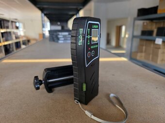 Predám laserový príjmač NORM LR70 - 4