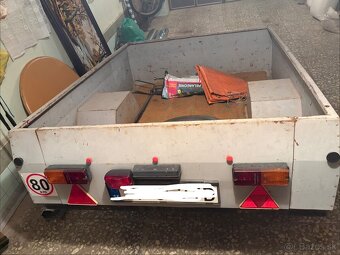 Predám prívesný vozík - 4