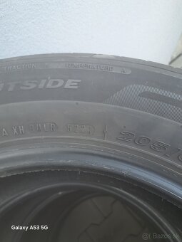 205/60R16 - 4
