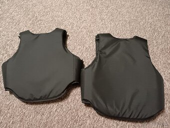 Jazdecké bezpečnostné vesty - 4