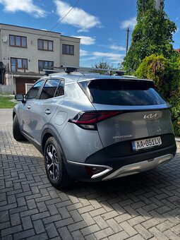 KIA SPORTAGE GOLD - 4