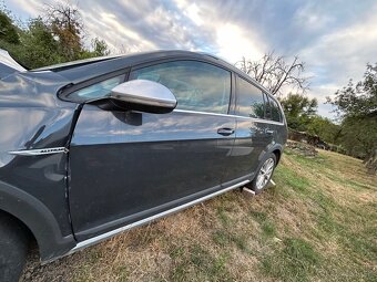 Rozpredám Golf 7 Alltrack - 4