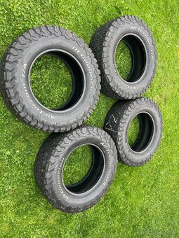 285/65 r18 - 4