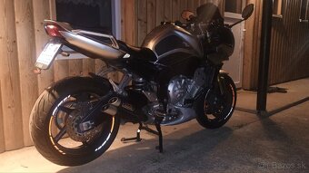 Yamaha Fz1 Fazer REZERVOVANA - 4
