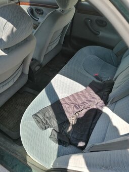 Peugeot 406 2.1TD - 4
