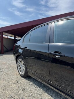 BMW E90 318i Lci - 4