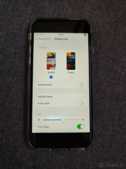 Predám iphone 8 64GB - 4