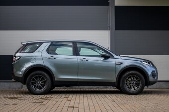 Land Rover Discovery 2.0L TD4 SE AWD A/T - 4