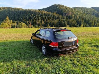 Volkswagen Golf 5 - 4