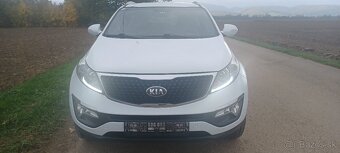 Kia sportage 1,7Crdi par.kamera.navi,vyh.sedacky - 4