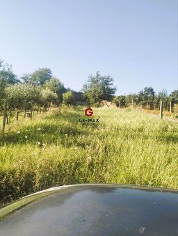 Na predaj rekreačný pozemok s chatkou - 4