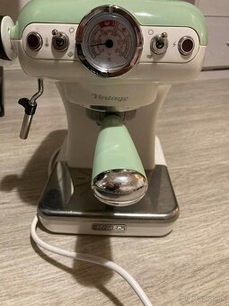 Pákový kávar Ariete - 4