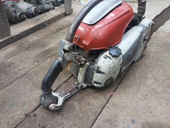 Motorová píla Stihl Contra - 4