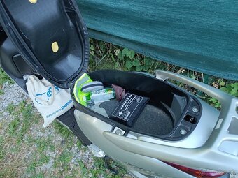 Predám skúter HONDA Lead - 4