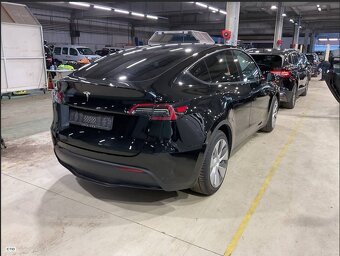 Tesla Model Y 2023 Standard Range SoH 95 % - 4
