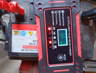 Automatická inteligentná mikroprocesorova nabíjačka - 4