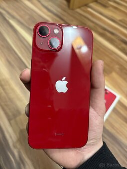 iPhone 13 product red - 4