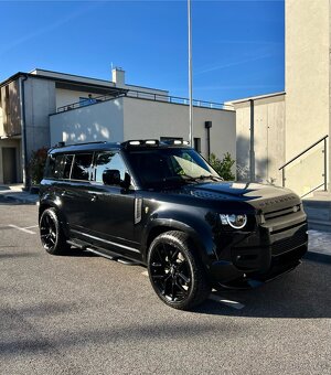 Land Rover Defender Limited - 4